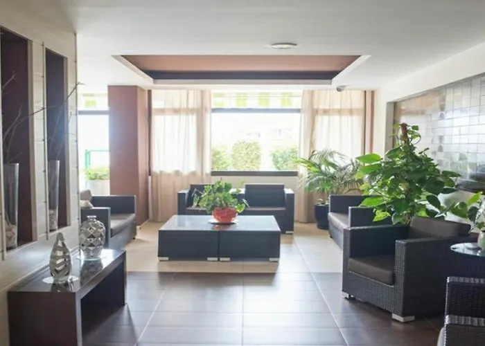 Las Americas 아파트 *